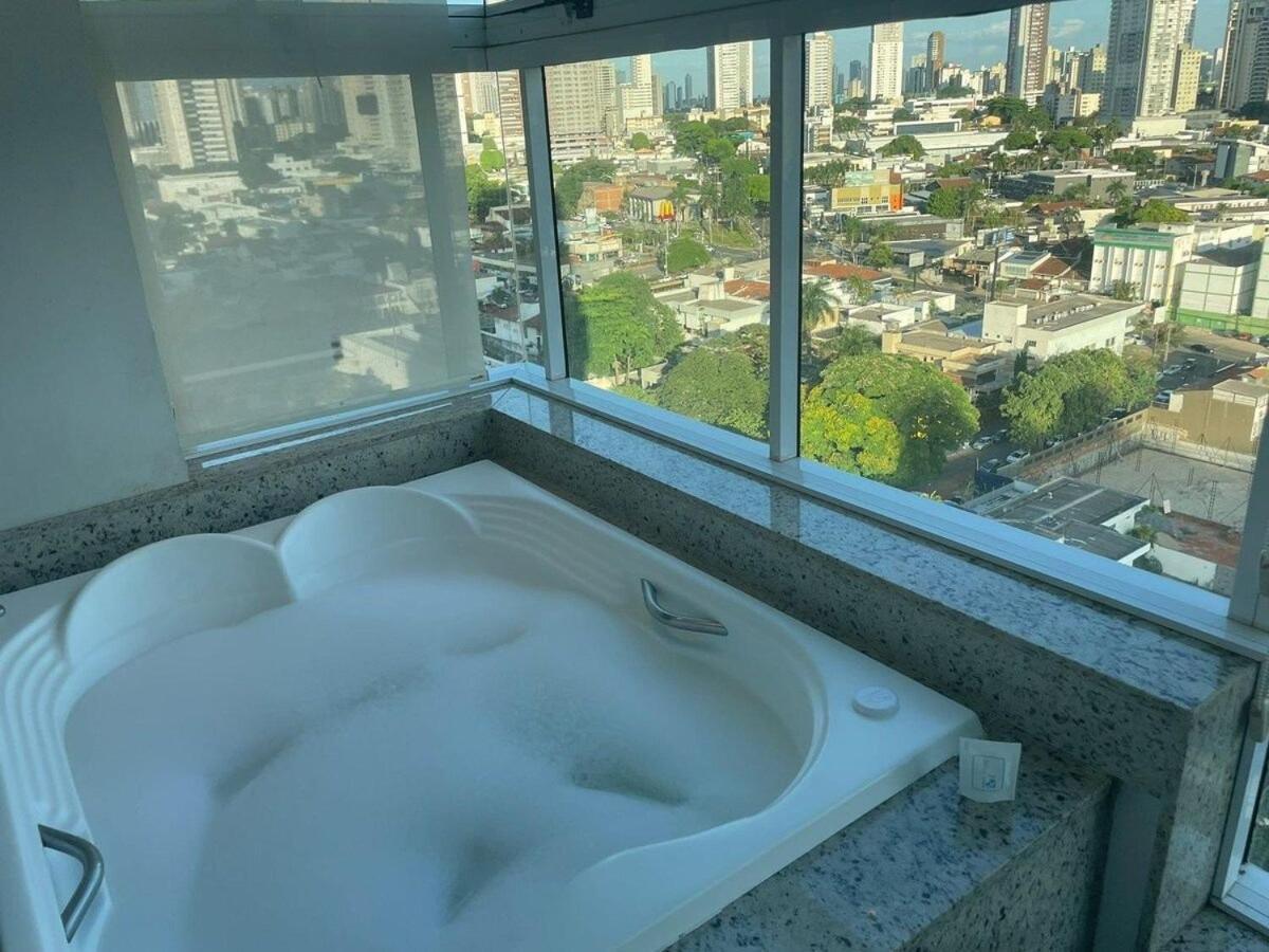 1 Qts.| 2 Hosp. | Jacuzzi Na Varanda | Linda Vista Goiania Exterior photo